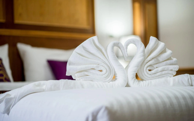 Thatphanom View Hotel
