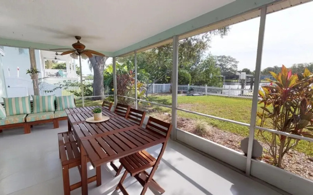 Bayou Bungalow