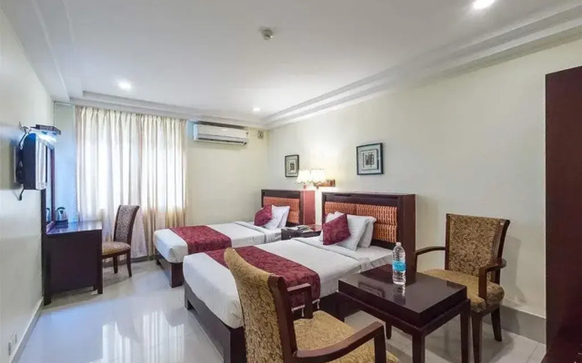 Hotel ABM Grande