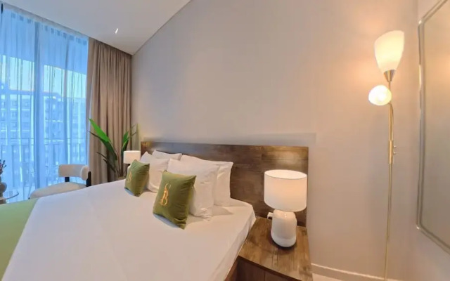 Beverly Boulevard By HMB HOMES