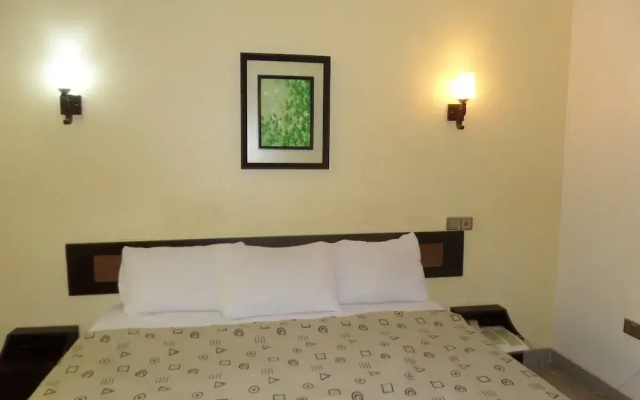 Spring Hill Hotel