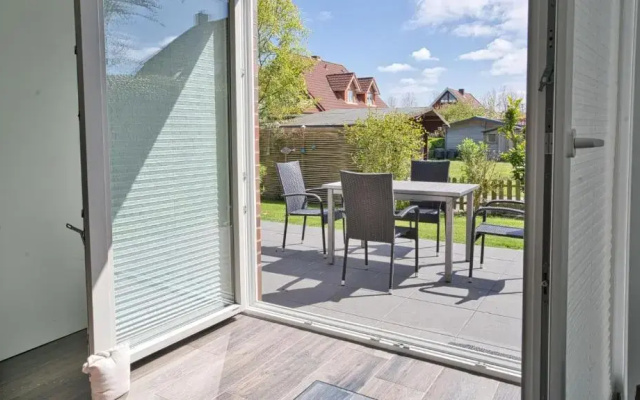 Inselparadies - Neubauwohnung mit großer Terrasse, Strandkorb und Garten.