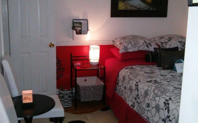 Cozy House B&B