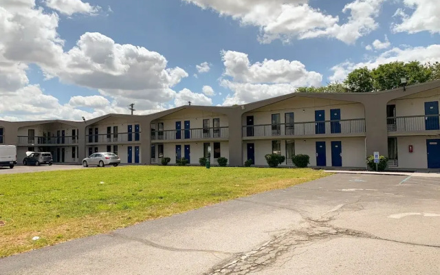 Quality Inn Northwest Lexington, KY