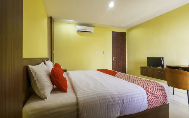 Capital O 1973 Guest House Toserba Selamat Syariah Pelabuhan Ratu