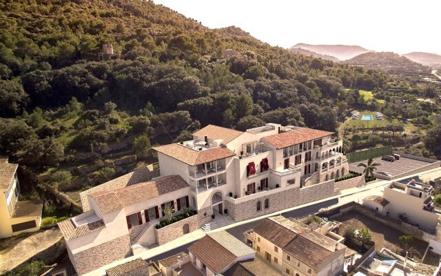 Hotel Creu de Tau Art & Spa вид на фасад