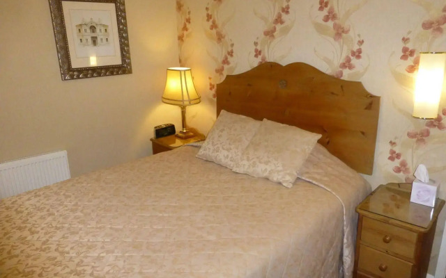 Summerhill Hotel