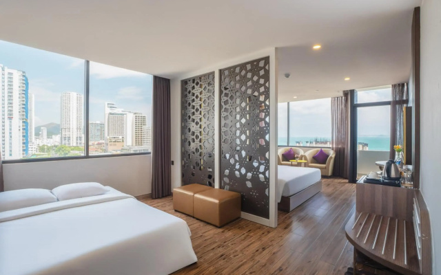 V Hotel Nha Trang