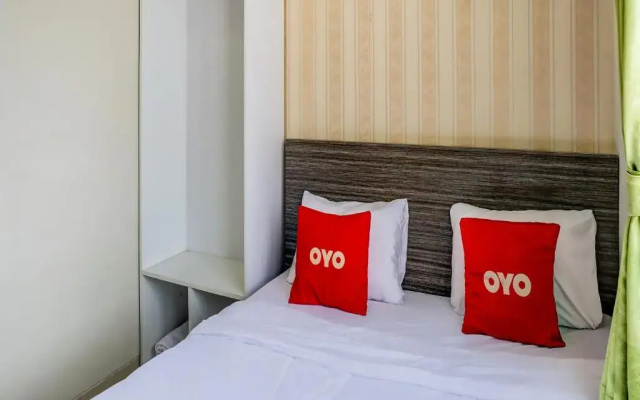 OYO 90940 Guesthouse Colombus G12