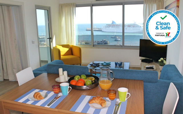 Overlooking the Marina, central location | Petronella Marina Apartment