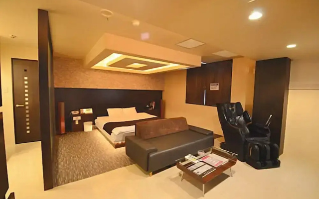 Hotel Let'S