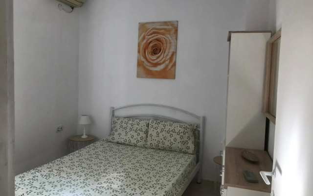 Istos Apartment