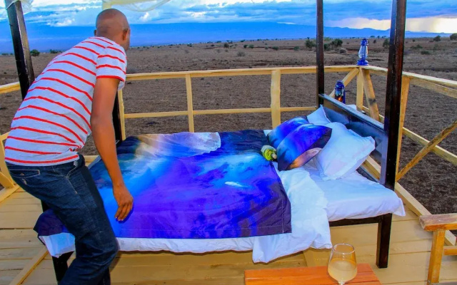 Amanya Moon Star Bed Amboseli National Park