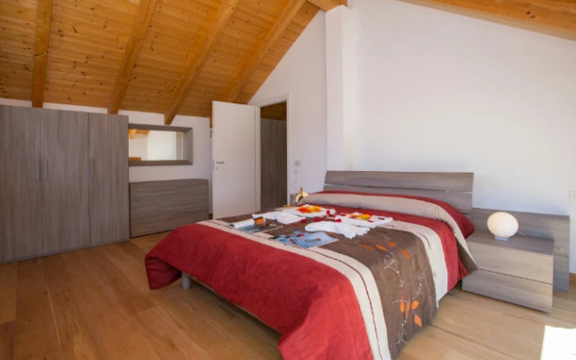 Paradiso del Lago T5