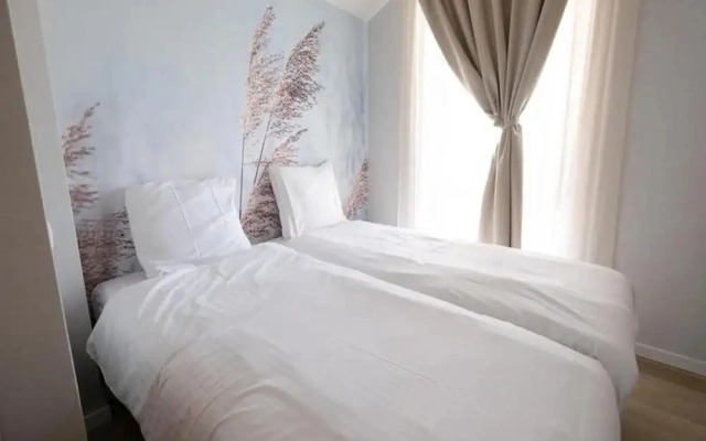 Luxury Workum Waterside Stay With Sauna