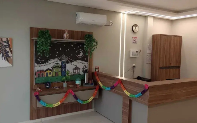PARALELO 9s HOTEL