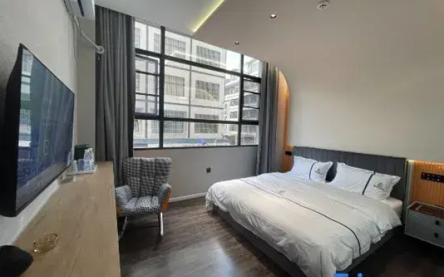 Zhijia Multi-functional Hotel (Anlong Branch)