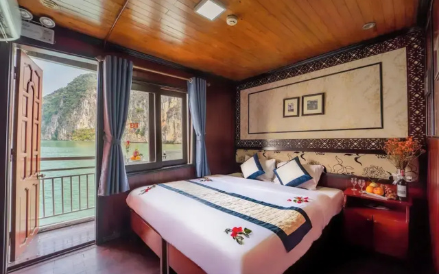 Halong Sunlight Legend Cruise