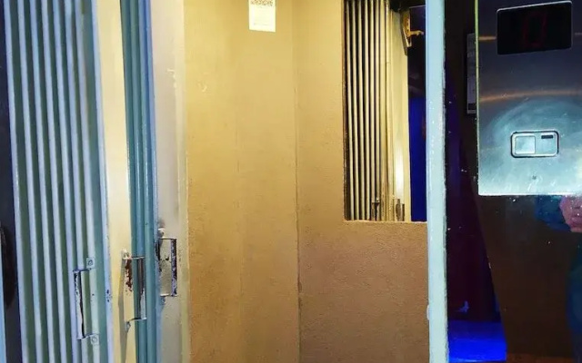 Hotel FM - Adults Only
