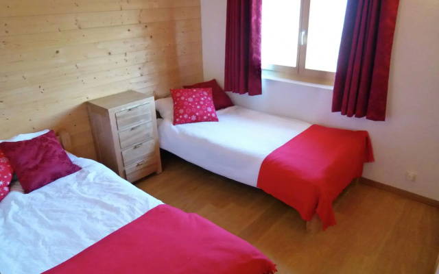 Chalet in Heremence With Stunning Alpine Views
