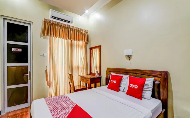 OYO 91036 Hotel Simpang Lima Gkpri