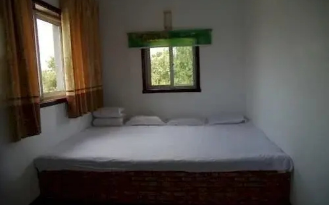 Pingyao Yingbinhu Hotel