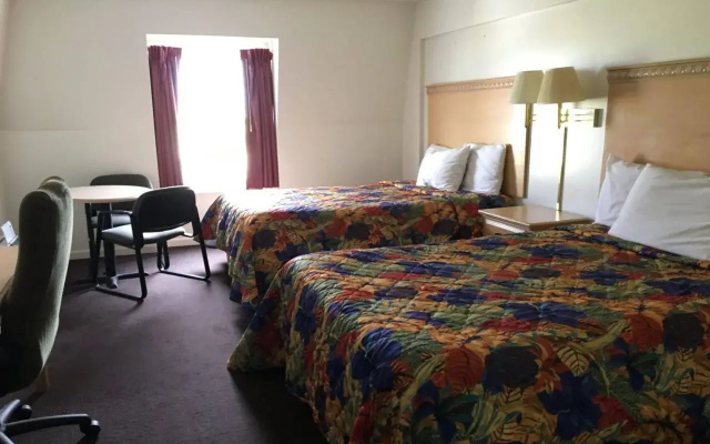 Fairway Inn