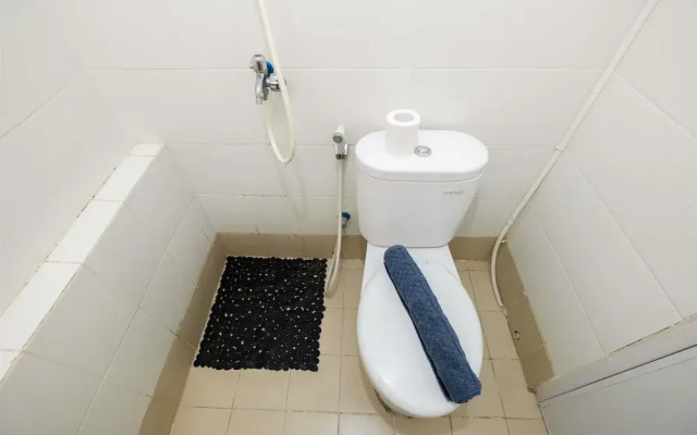 Homely 2 Bedroom at Bassura City Apartment By Travelio