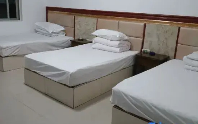 Heyue Hotel