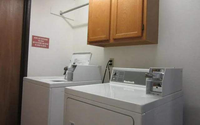 SureStay by Best Western Wichita Airport