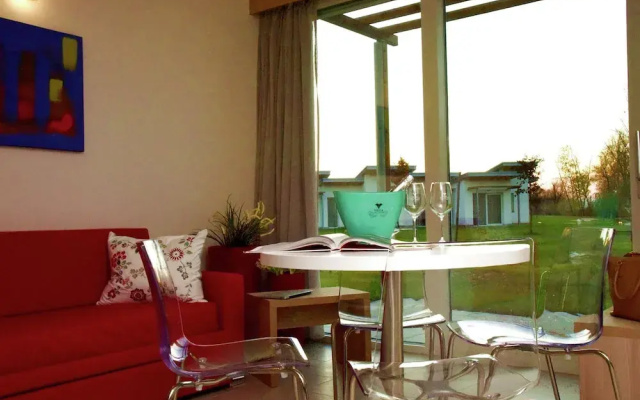 New Residence by Lake Iseo, Surrounded by Green