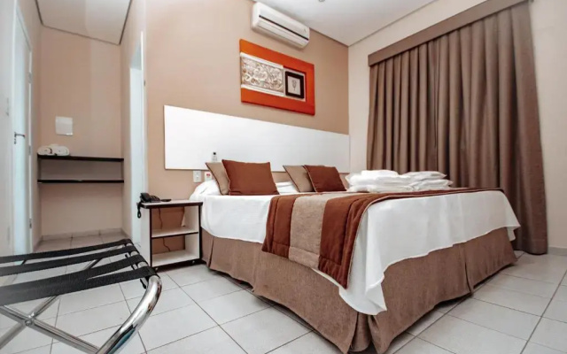 Plaza Dutra Hotel