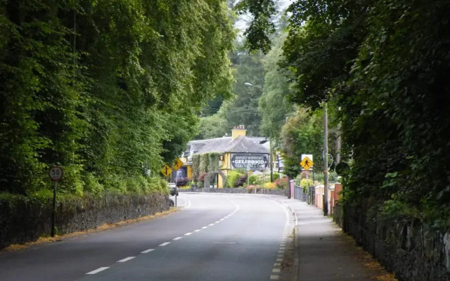 Mills Inn