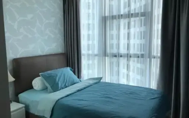 Luxury 2 BR Condo at Casa Grande Residence - Kasablanka Mall