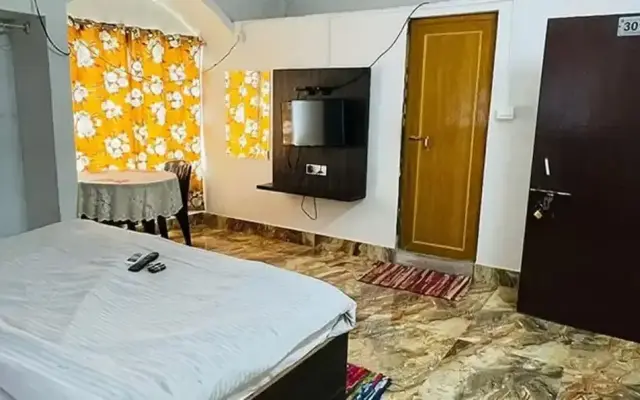 Fabhotel Prince