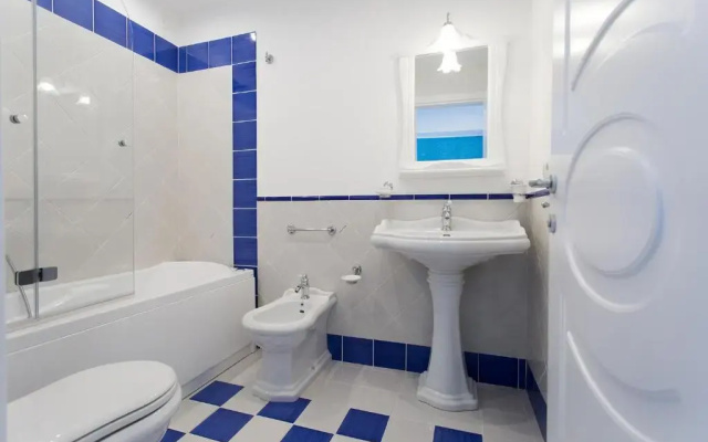 Odysseus Hotel