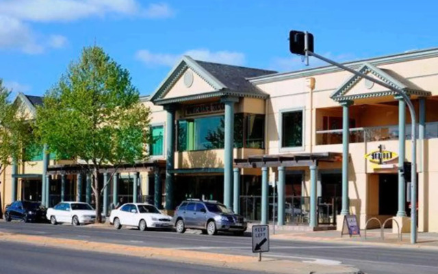 Sherbourne Terrace Hotel