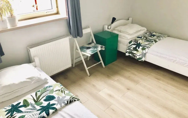 Honey Den Hostel