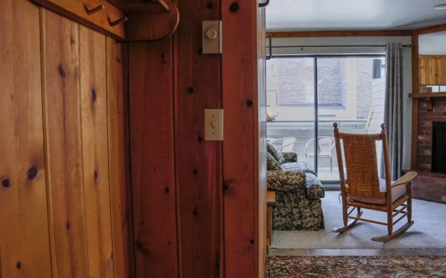 Ski Lodge Studio Studio Bedroom Condo by RedAwning