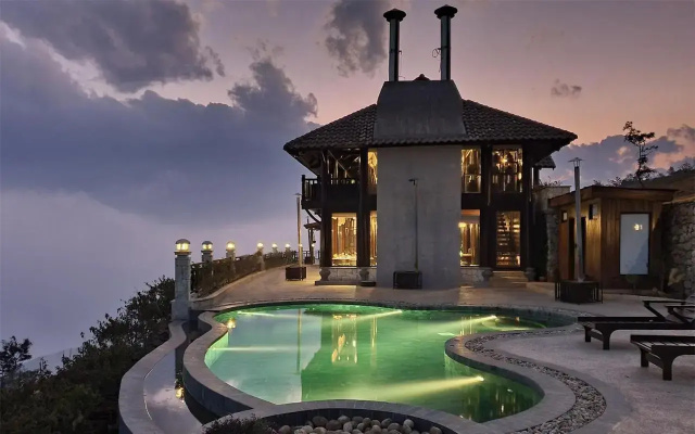 Курортный отель Ville De Mont Mountain Resort
