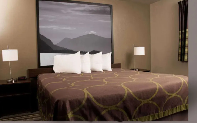 Super 8 Juneau