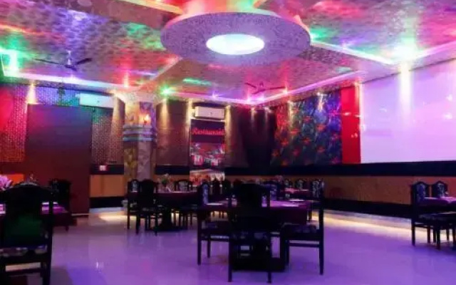 Hotel G K Jain