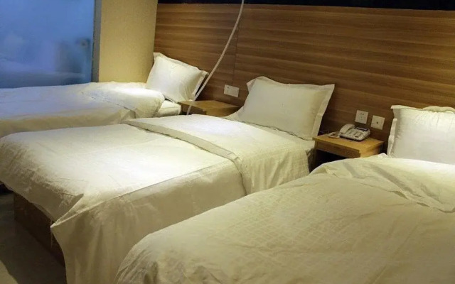 Youth Star Express Hotel
