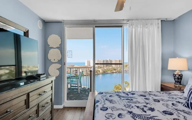 Pelican Beach Terrace 807