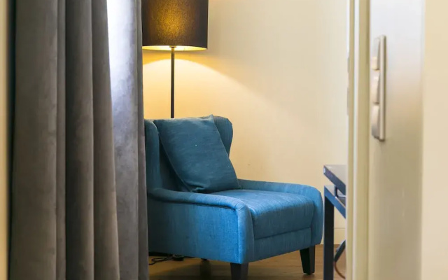 ALTIDO Classy 1BR Apt by the Jardim Dom Luis, in Cais do Sodré