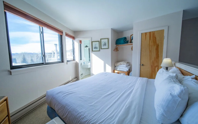 Edgewater 1448