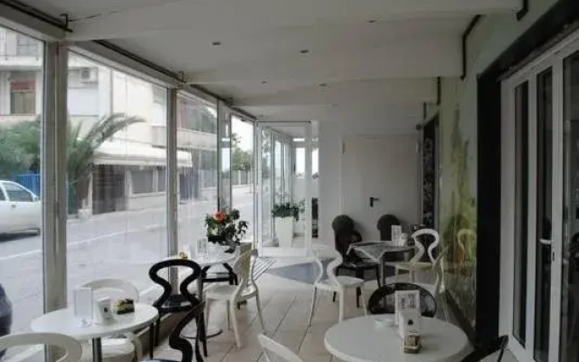 Hotel Eden