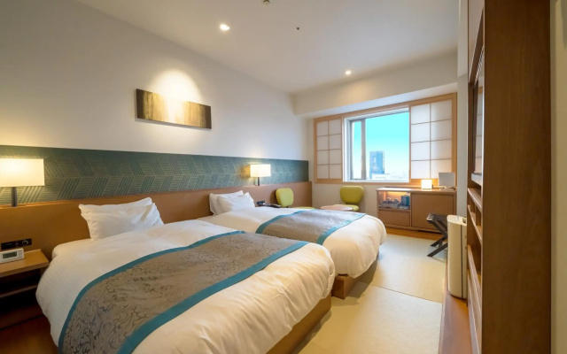 Ours Inn Hankyu