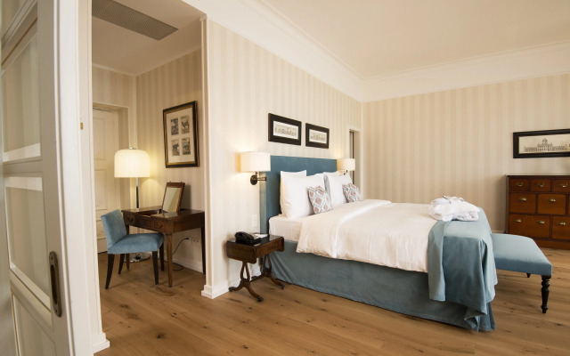 Hotel Des Trois Couronnes