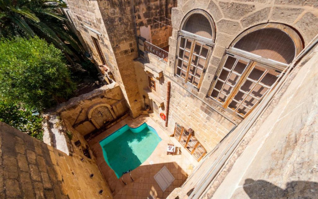 Ta' Frenc Farmhouse